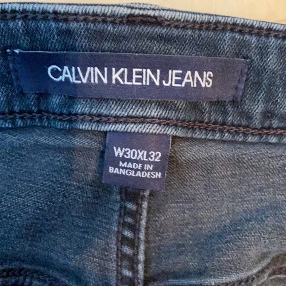 CALVIN KLEIN Skinny Jeans - Picture 6 of 11